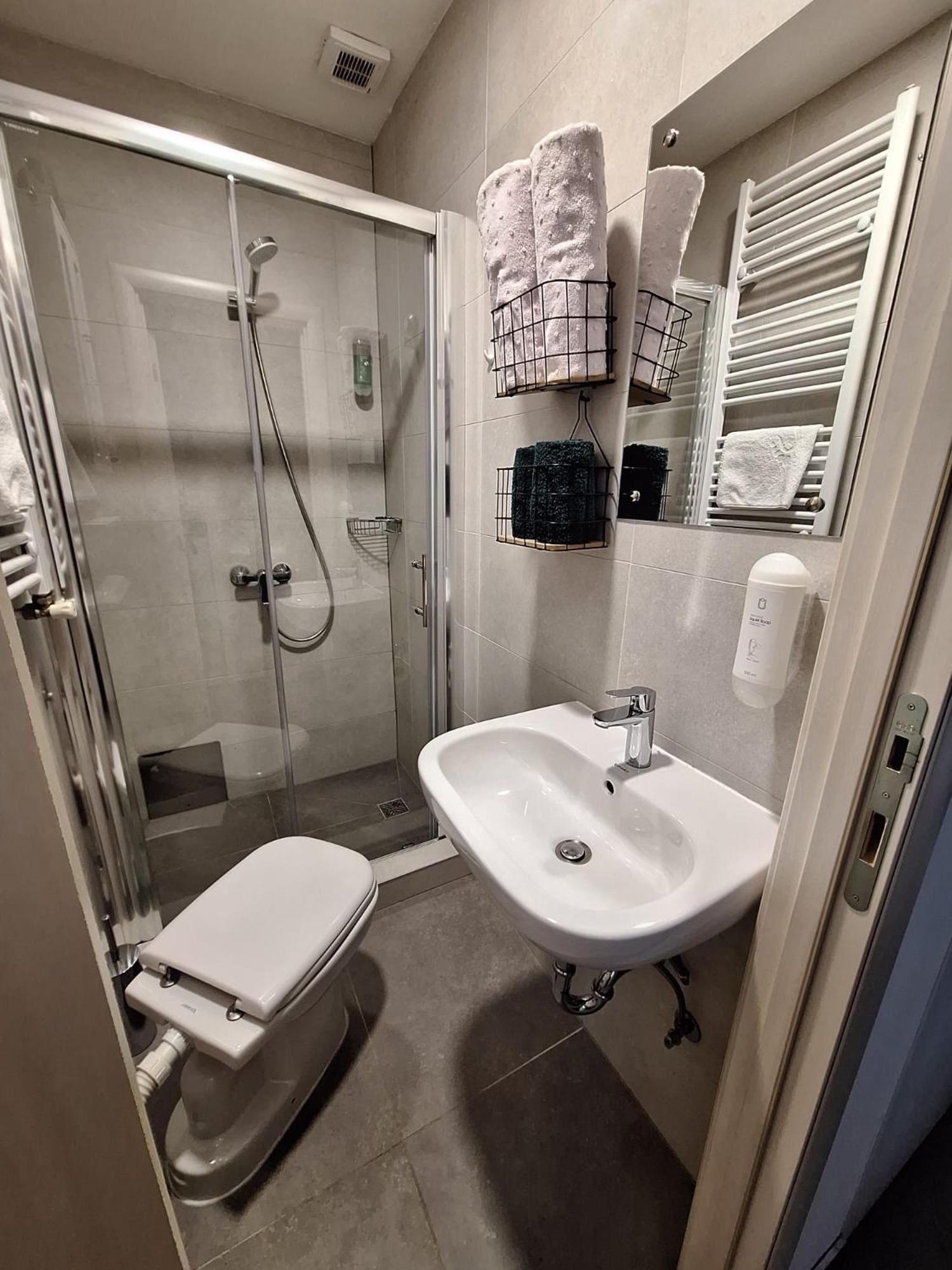 Studio Apartmani Louis I Lola Zagreb Extérieur photo