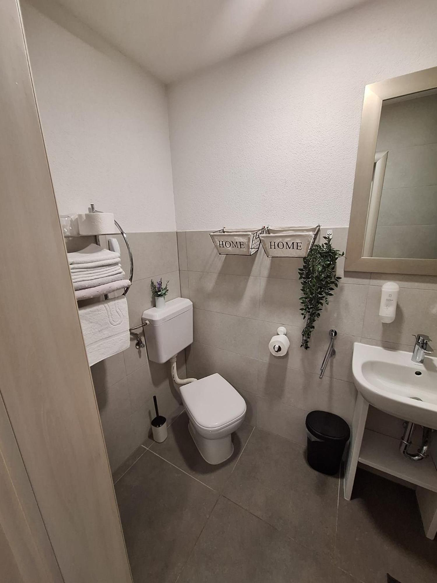 Studio Apartmani Louis I Lola Zagreb Extérieur photo
